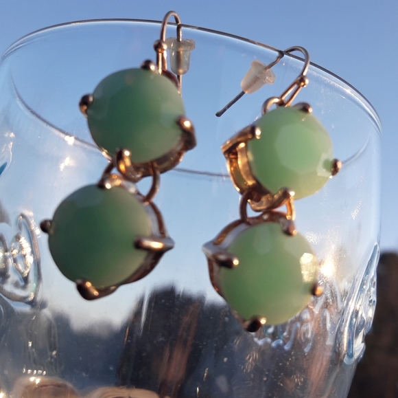 Crystal Drop Earrings Gold Green Diamond Dangle Gemstone St Patricks Day - Picture 9 of 14